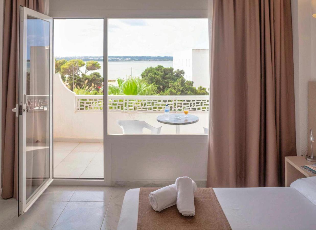 Roquetes Rooms - Formentera Break Es Pujols Dış mekan fotoğraf